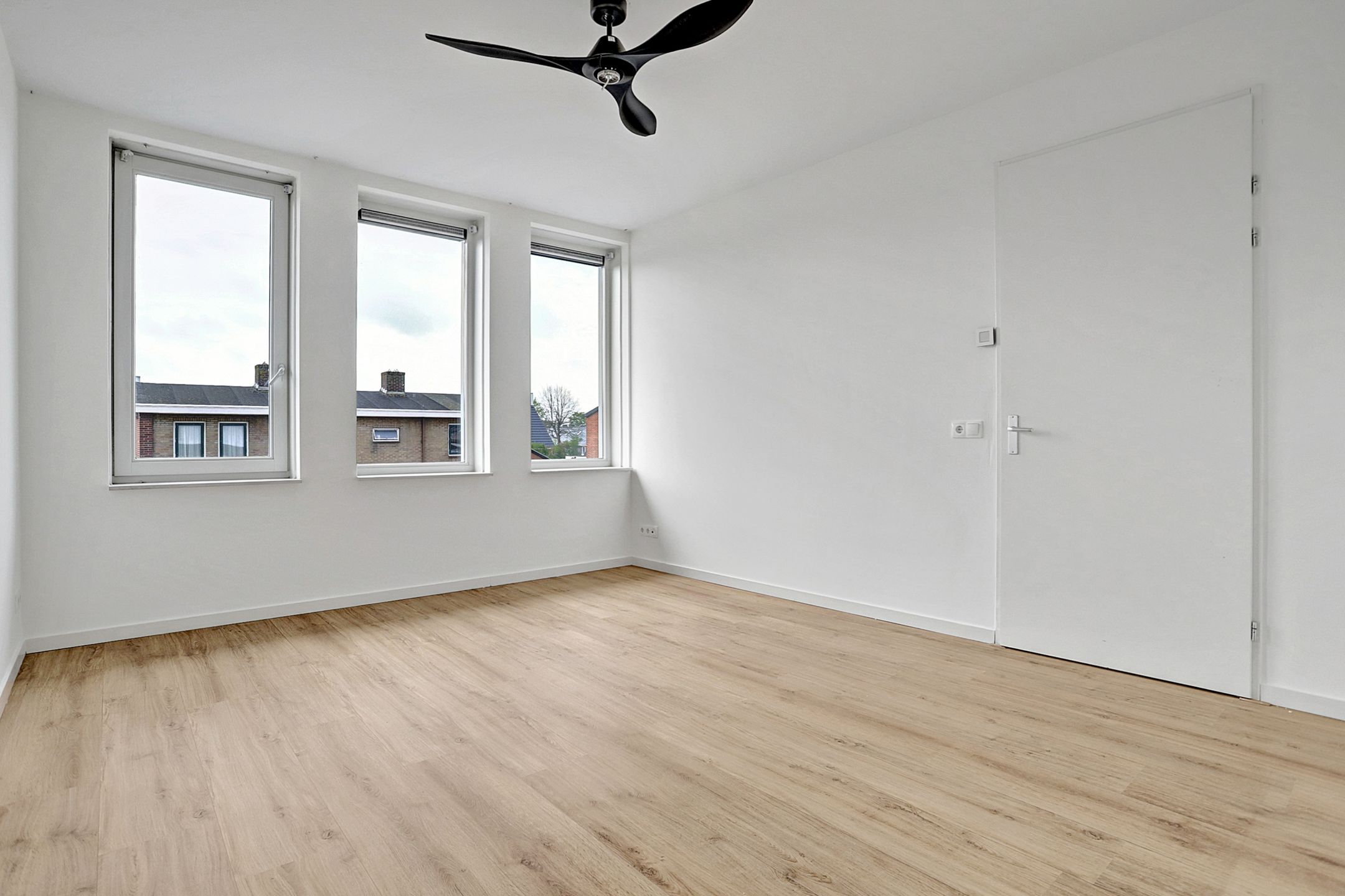 Photo 21 of Zworrelstraat 71-A