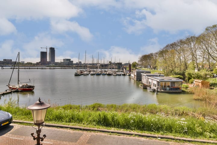 Photo 19 of Schellingwouderdijk 281