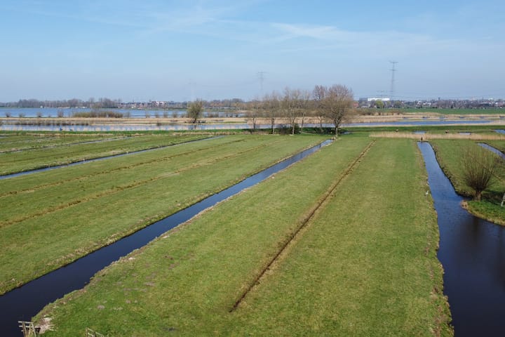 Photo 48 of Kattestaart 33