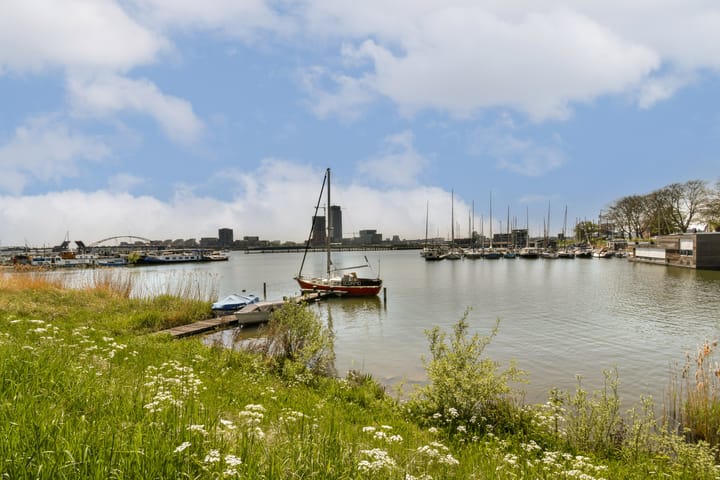 Photo 28 of Schellingwouderdijk 281