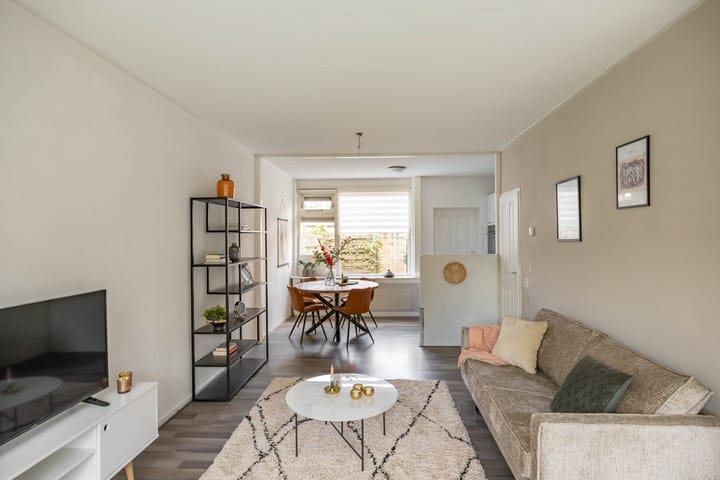 Foto 8 van Korenbloemstraat 8