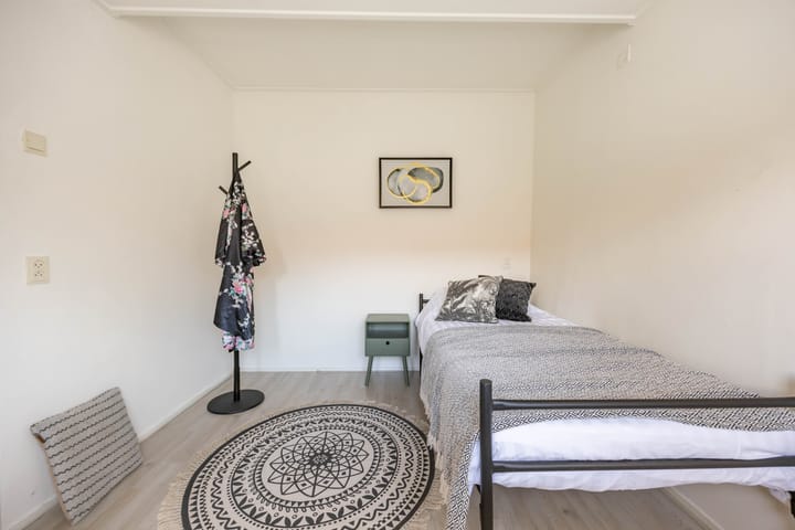 Foto 14 van Korenbloemstraat 8