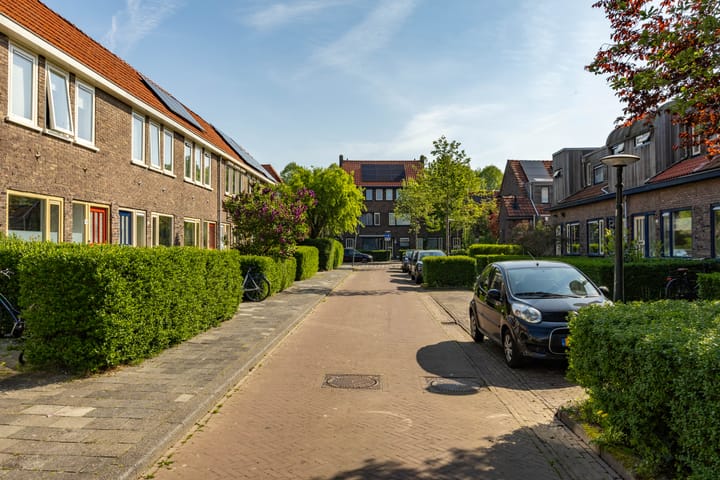 Foto 29 van Korenbloemstraat 8