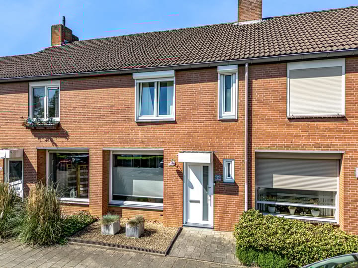 Foto 1 van Smal Weide 32