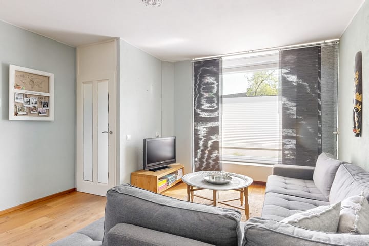 Foto 8 van Smal Weide 32