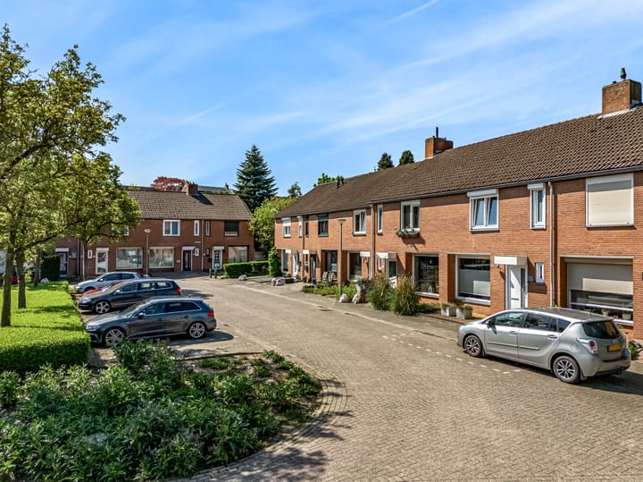 Foto 36 van Smal Weide 32