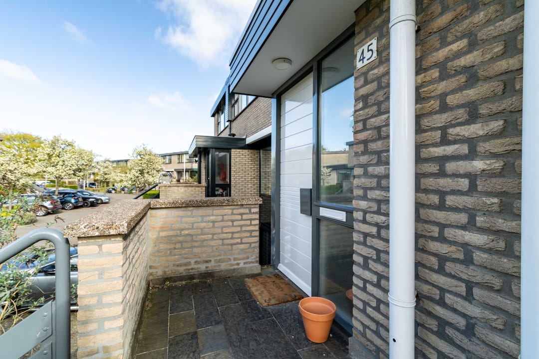 Foto 2 van Baronielaan 45