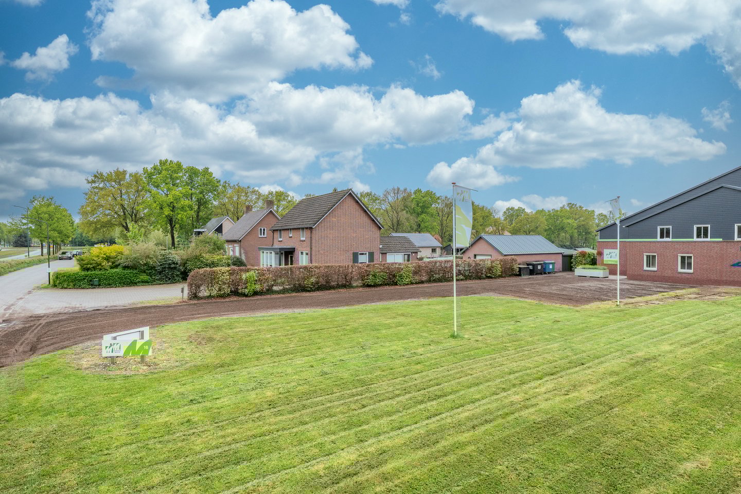 Bekijk foto 3 van Zeelandsedijk 16