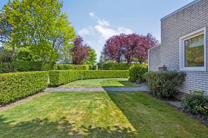 Photo 27 of Eikenlaan