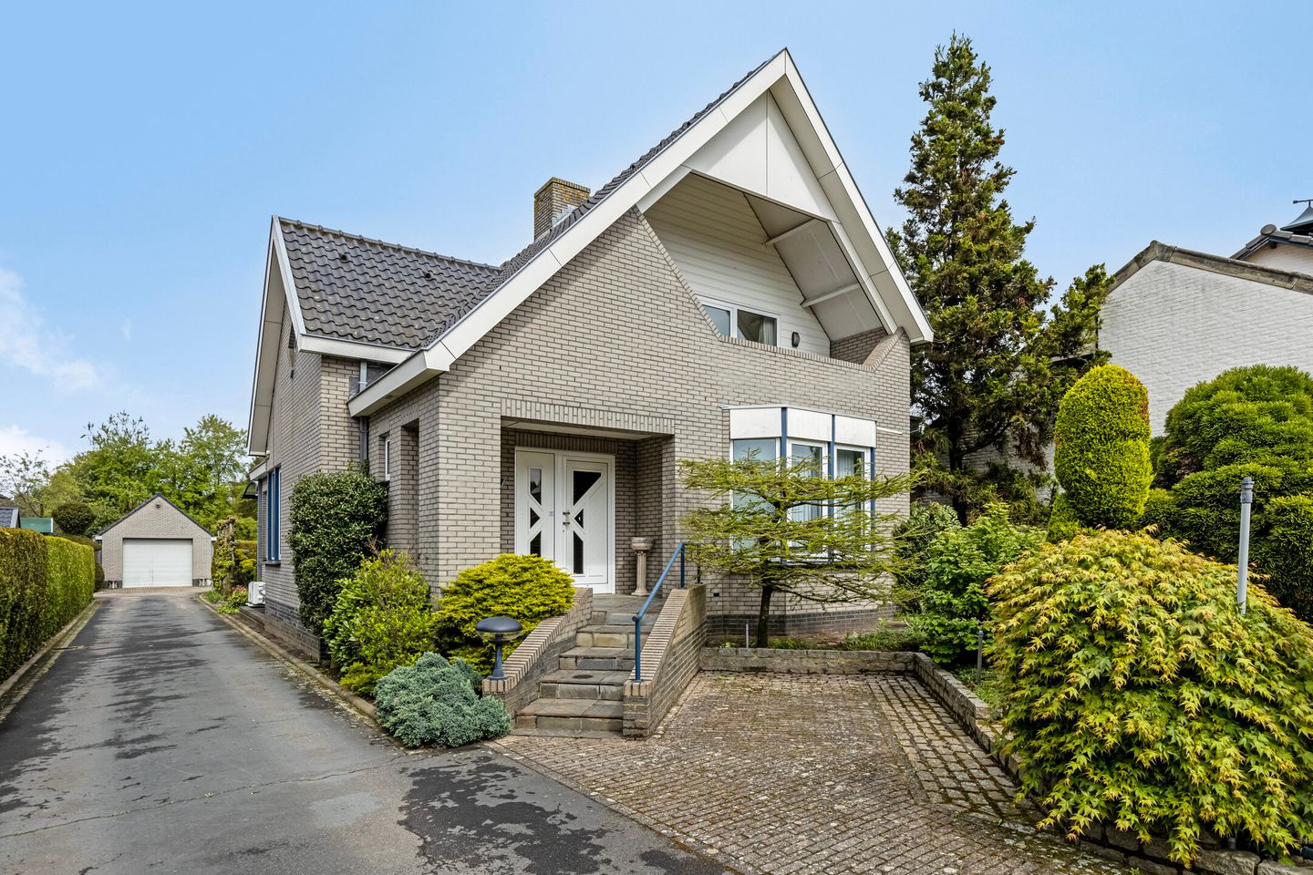 Photo 4 of Harrie Driessenstraat 7