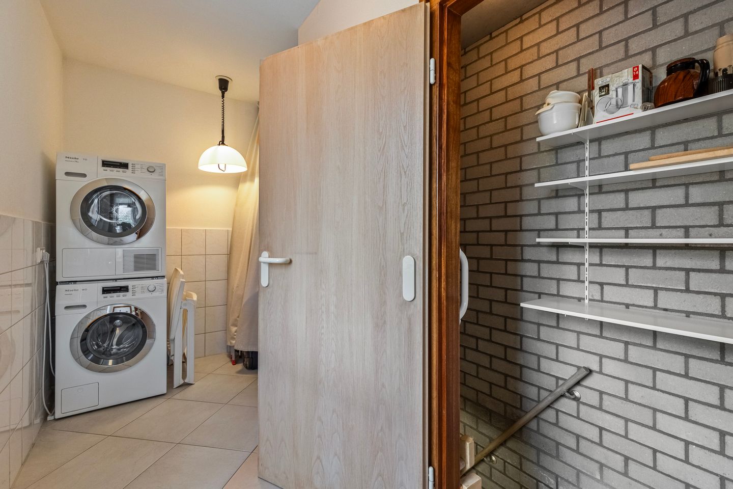 Photo 20 of Harrie Driessenstraat 7