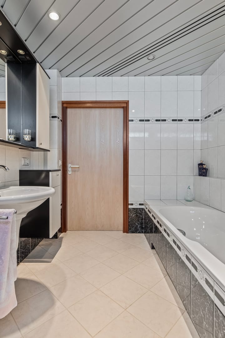 Foto 28 van Harrie Driessenstraat 7