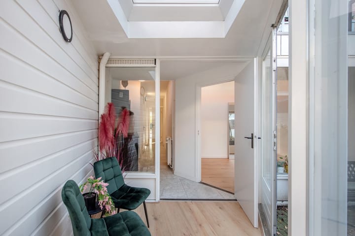 Foto 13 van Zuiderstraat 332