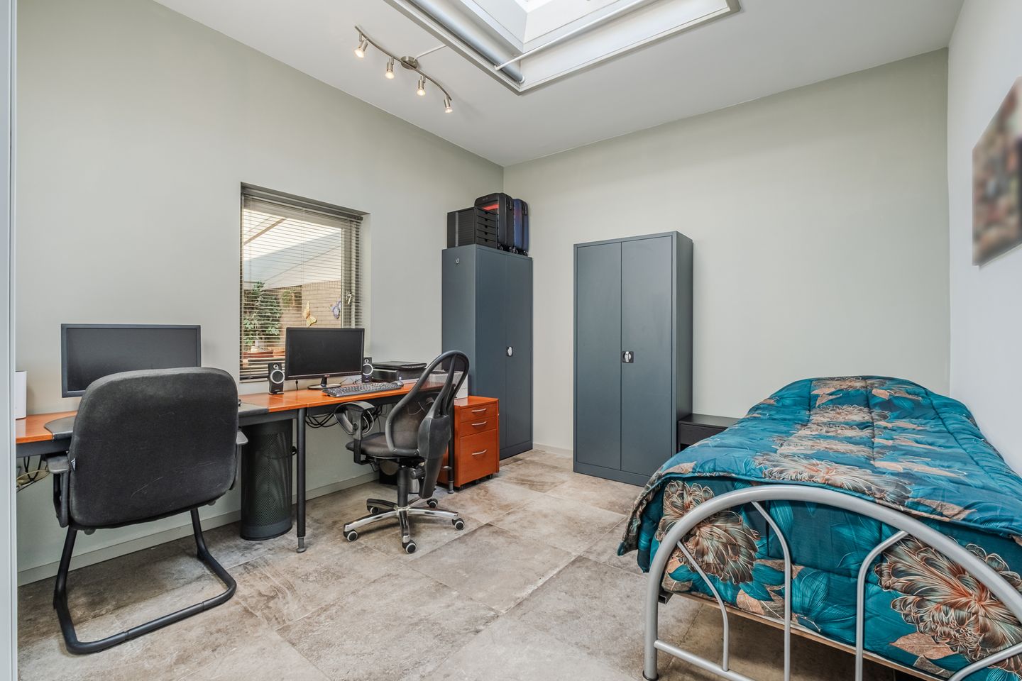 Photo 14 of Heuvelseweg 1-B