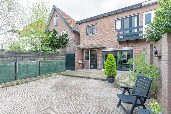 Foto 23 van Bernulfusstraat 24