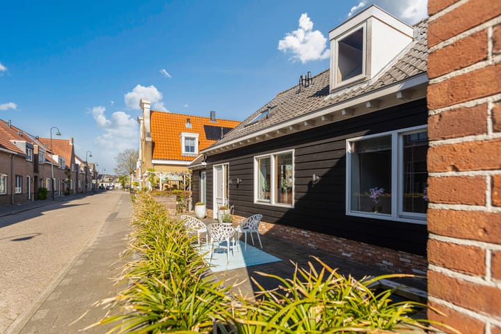 Foto 3 van Dorpsstraat 64