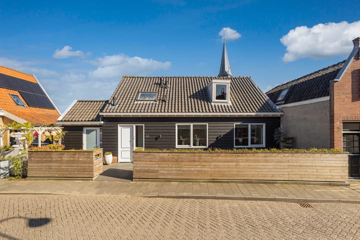 Photo 13 of Dorpsstraat 64