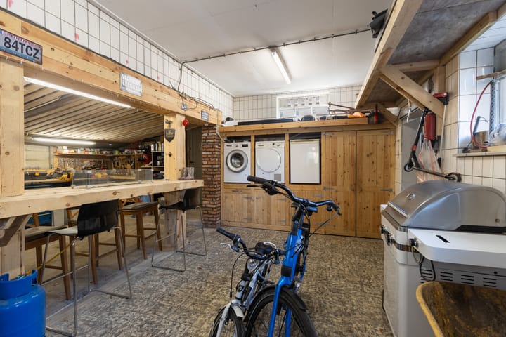 Photo 56 of Dorpsstraat 64