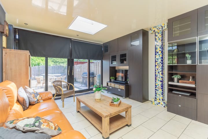 Photo 9 of Van Langendonckstraat 15