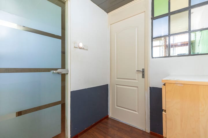 Photo 24 of Van Langendonckstraat 15