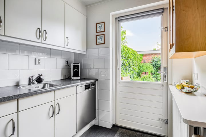 Foto 12 van Colmarstraat 106