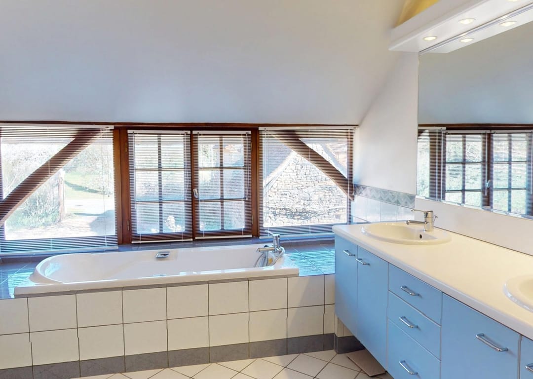 Foto 31 van 11 Av. des Templiers