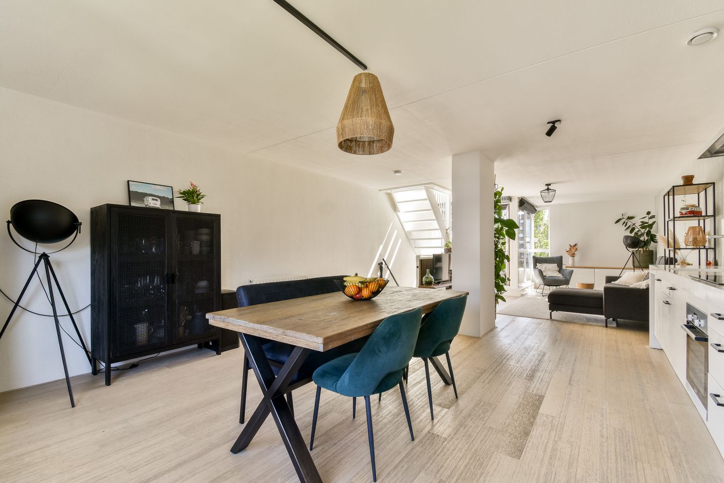 Foto 10 van Borneokade 111