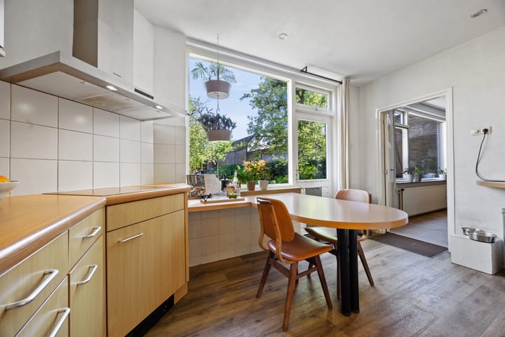 Foto 12 van Stationsstraat 67