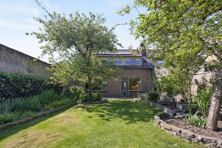 Foto 33 van Stationsstraat 67