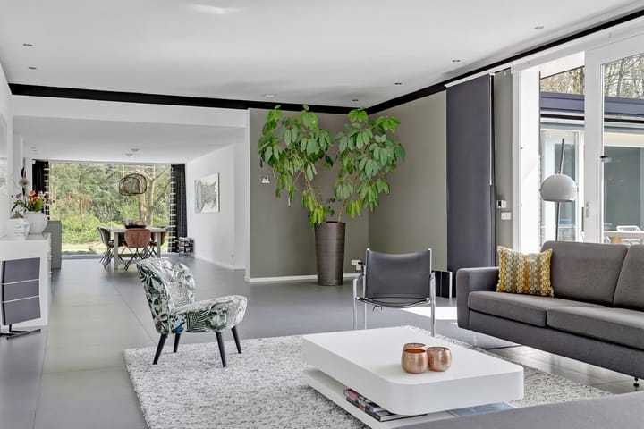 Photo 2 of Singravenlaan 16