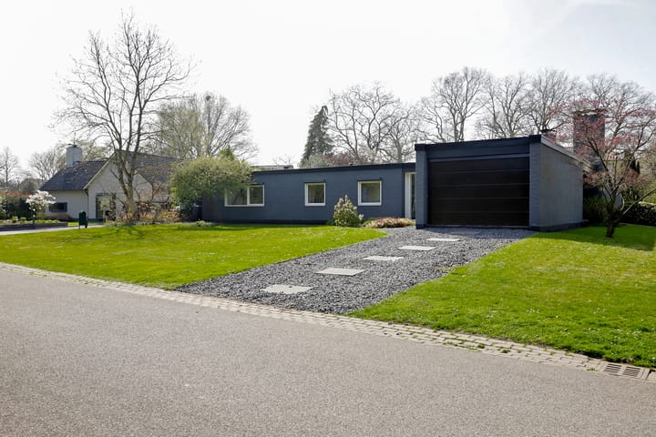 Photo 4 of Singravenlaan 16