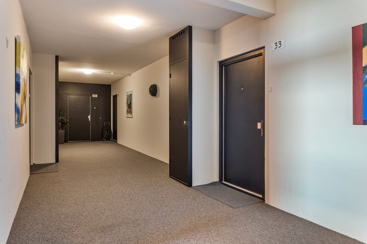 Photo 3 of de Greide 33