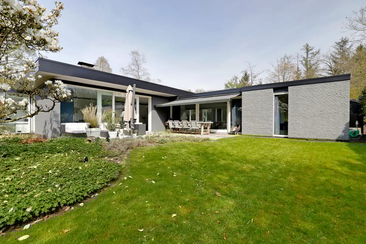 Photo 44 of Singravenlaan 16