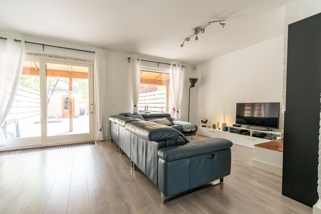 Foto 5 van Dahliahof 18