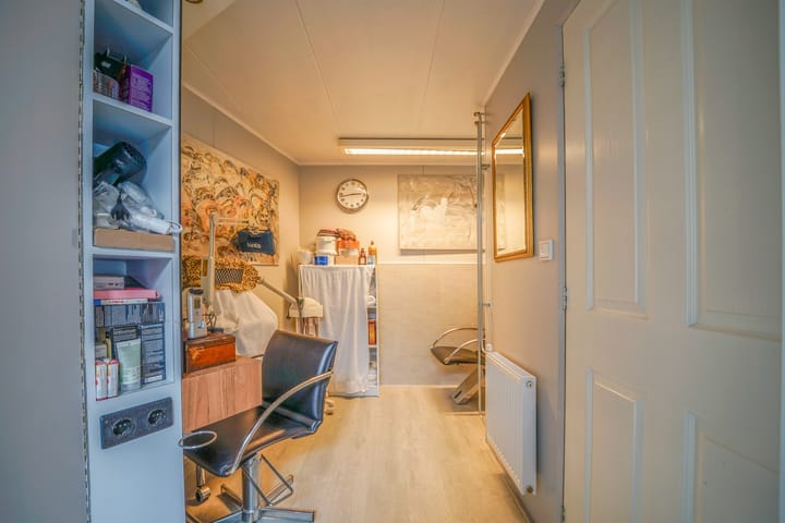 Foto 13 van Rucphensestraat 4