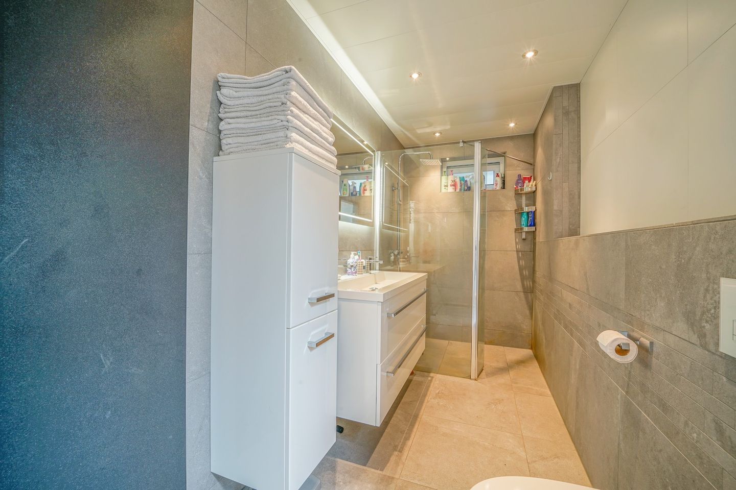 Foto 19 van Rucphensestraat 4