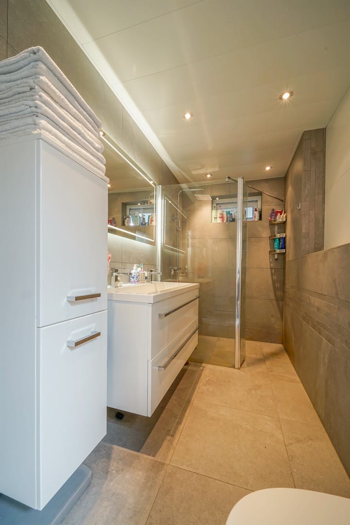 Foto 22 van Rucphensestraat 4