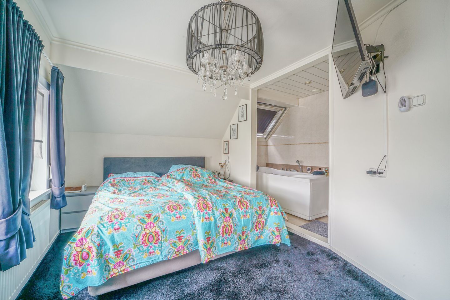 Foto 25 van Rucphensestraat 4