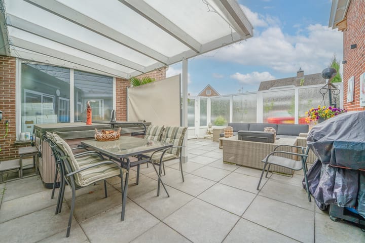 Foto 29 van Rucphensestraat 4