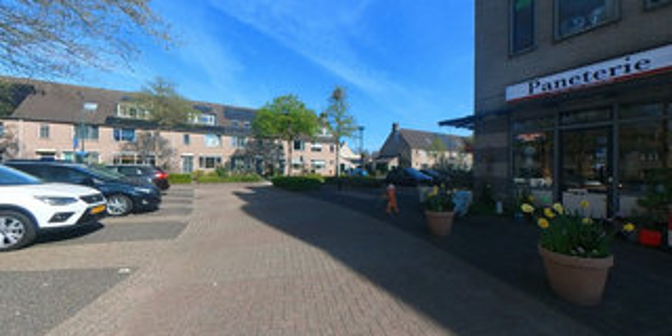View 360° photos