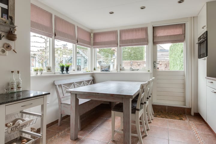 Foto 3 van Muurmos 4