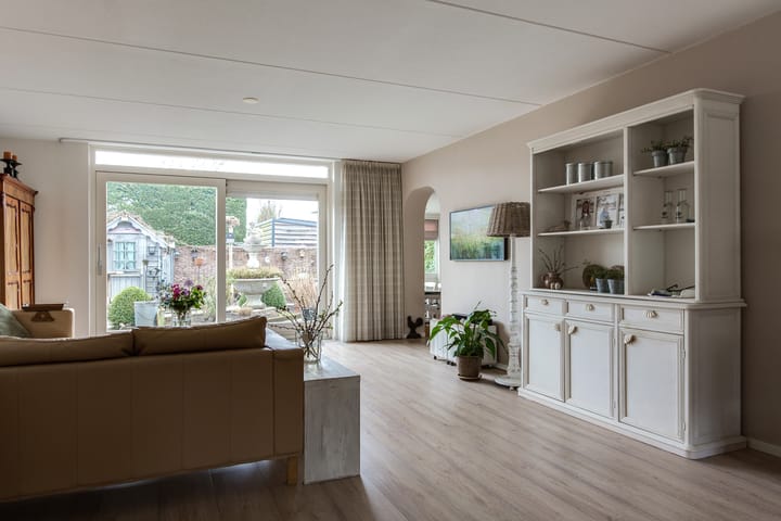 Foto 12 van Muurmos 4