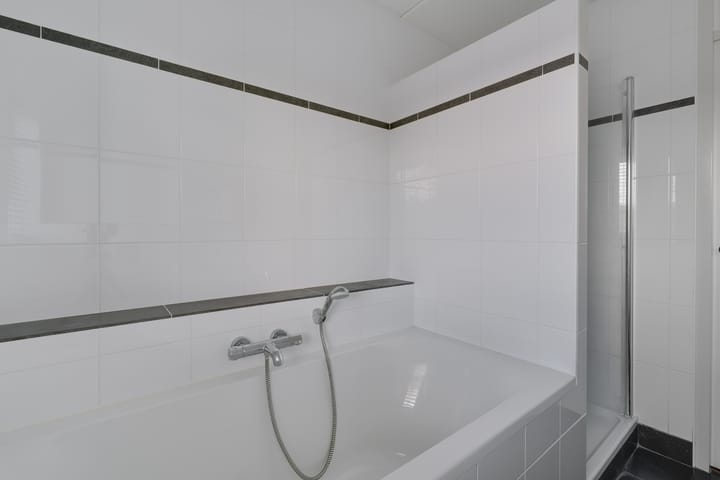 Foto 25 van Laan van Meerweijde 17