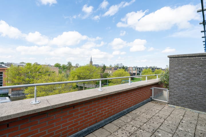 Foto 32 van Laan van Meerweijde 17