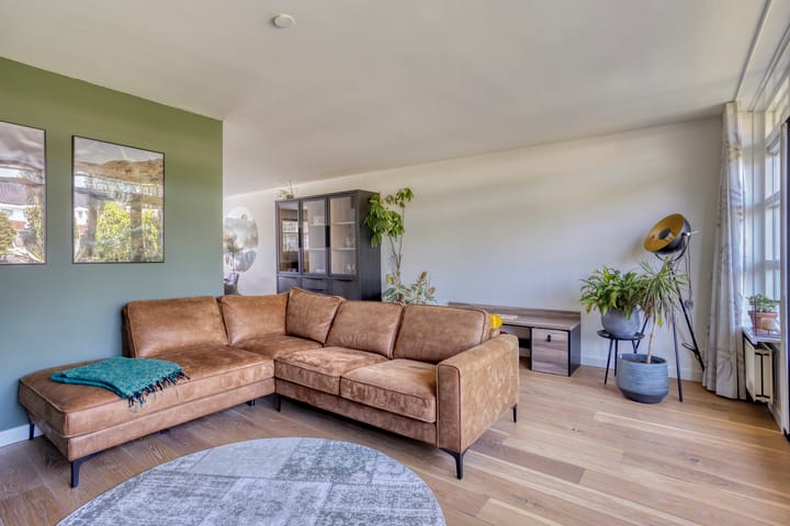 Foto 13 van Bloemenhof 4