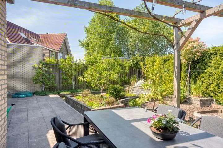 Foto 41 van Bloemenhof 4