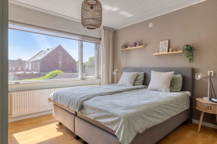 Foto 16 van Adelstraat 12-A