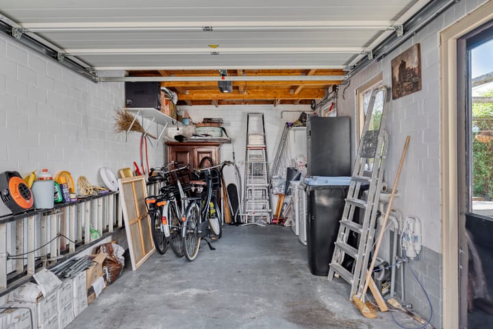 Foto 28 van Adelstraat 12-A