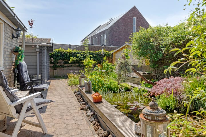 Foto 30 van Adelstraat 12-A