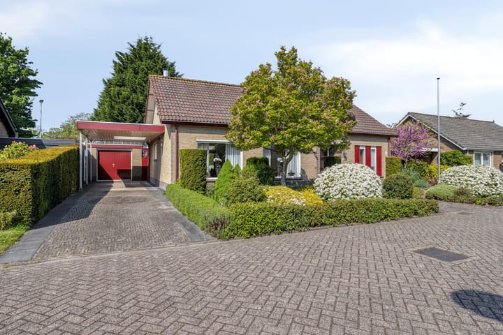 Foto 6 van Tibeertlaan 6